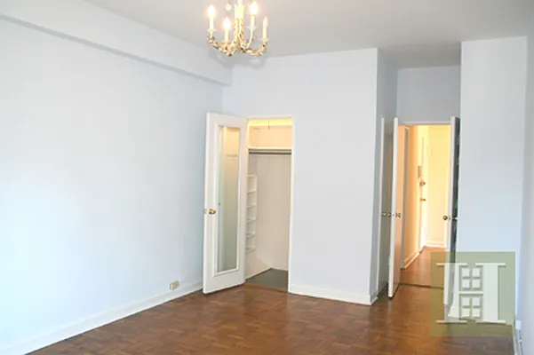 Rented by Halstead Real Estate | media 11