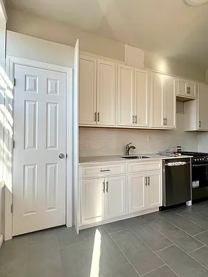 Rented by Lucrum Group | media 1