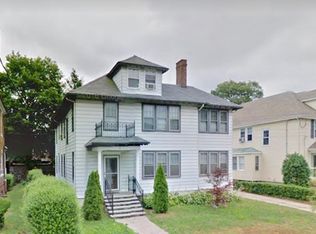 66 Manet Rd #1A, Chestnut Hill, MA 02467