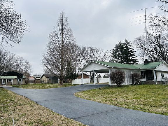 4th image of 401 Hillcrest Rd