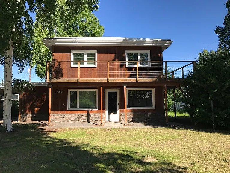 1506 3rd Ave — Photo 1