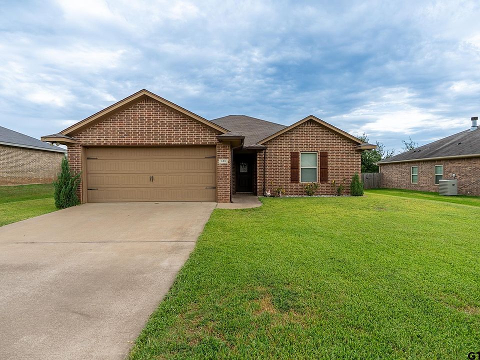 1st image of 948 Redbud Ln