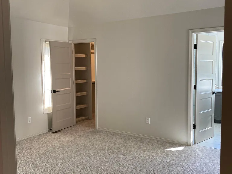 607 Havenwood Ct — Photo 17