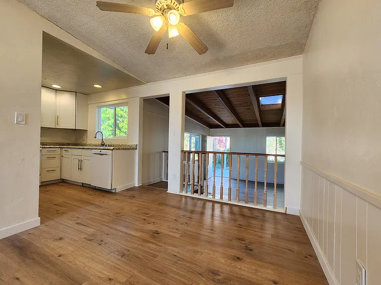 Dining room/ kitchen/ family room