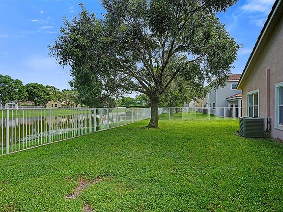 2nd image of 1885 NW 74th Way