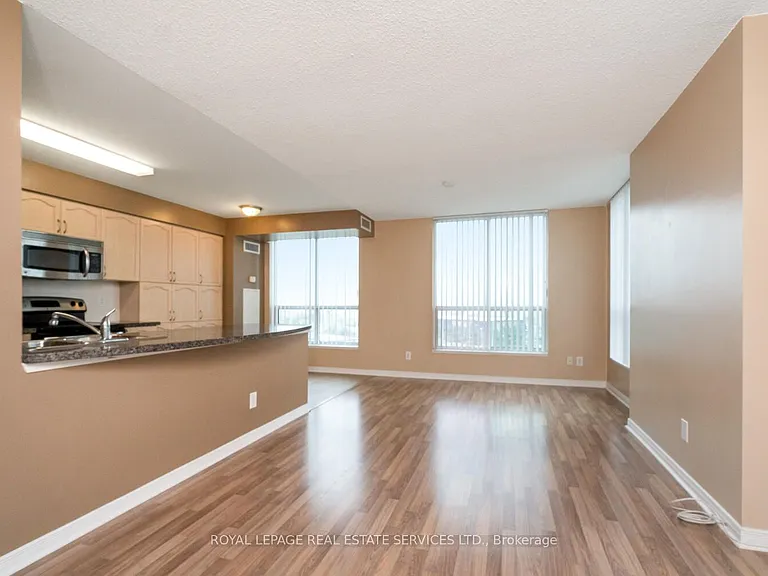 4850 Glen Erin Dr #704 — Photo 6