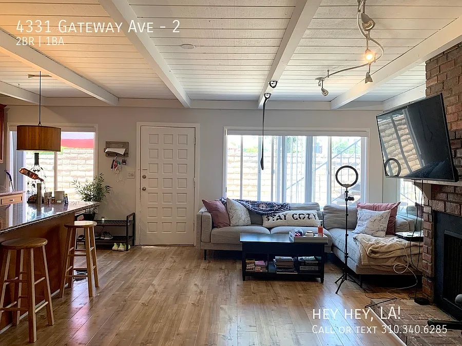 4331 Gateway Ave #2
