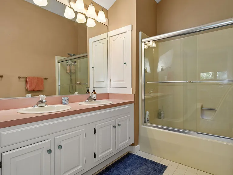1677 Chinford Trl — Photo 18