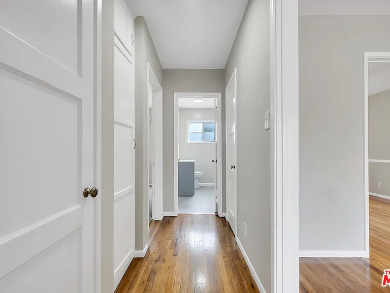 4086 Abourne Rd #A — Photo 21