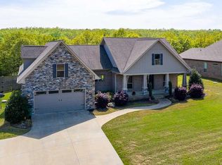 1558 Cypress Point St, Cabot, AR 72023