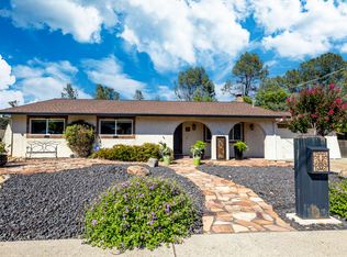 3320 Winding Way, Redding, CA 96003