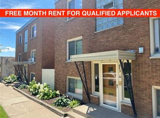 647 Cleveland Ave S APT 6, Saint Paul, MN 55116