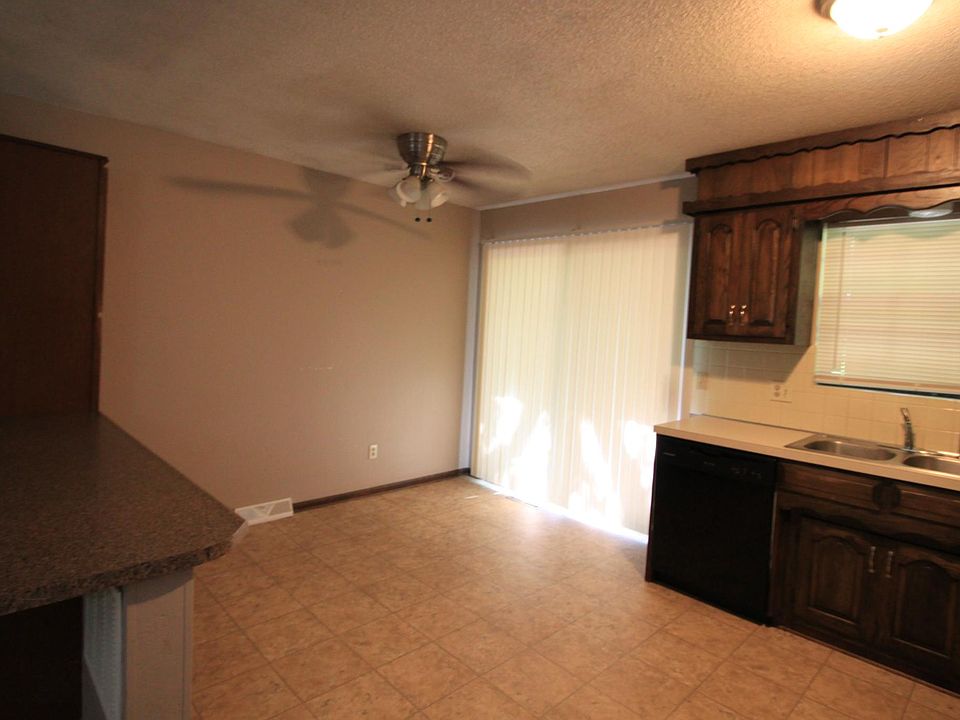 1st image of 2522 NW 6th St