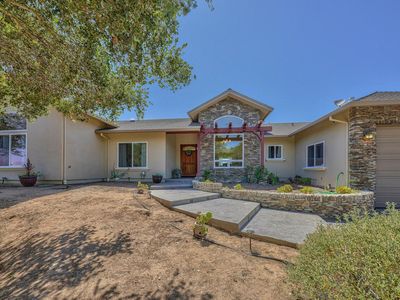 19720 Moonglow Rd, Salinas, CA, 93907