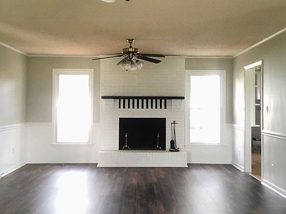 Huge Greatroom has fireplace