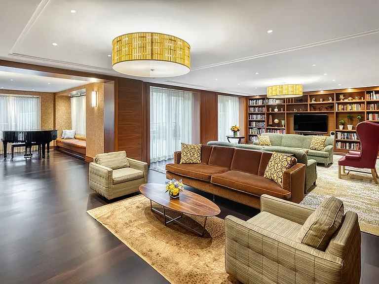 2150 Broadway #Penthouse 2b — Photo 21