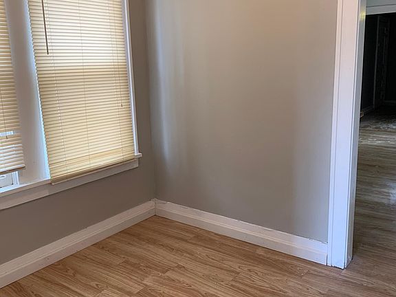 5th image of 2618 21st St