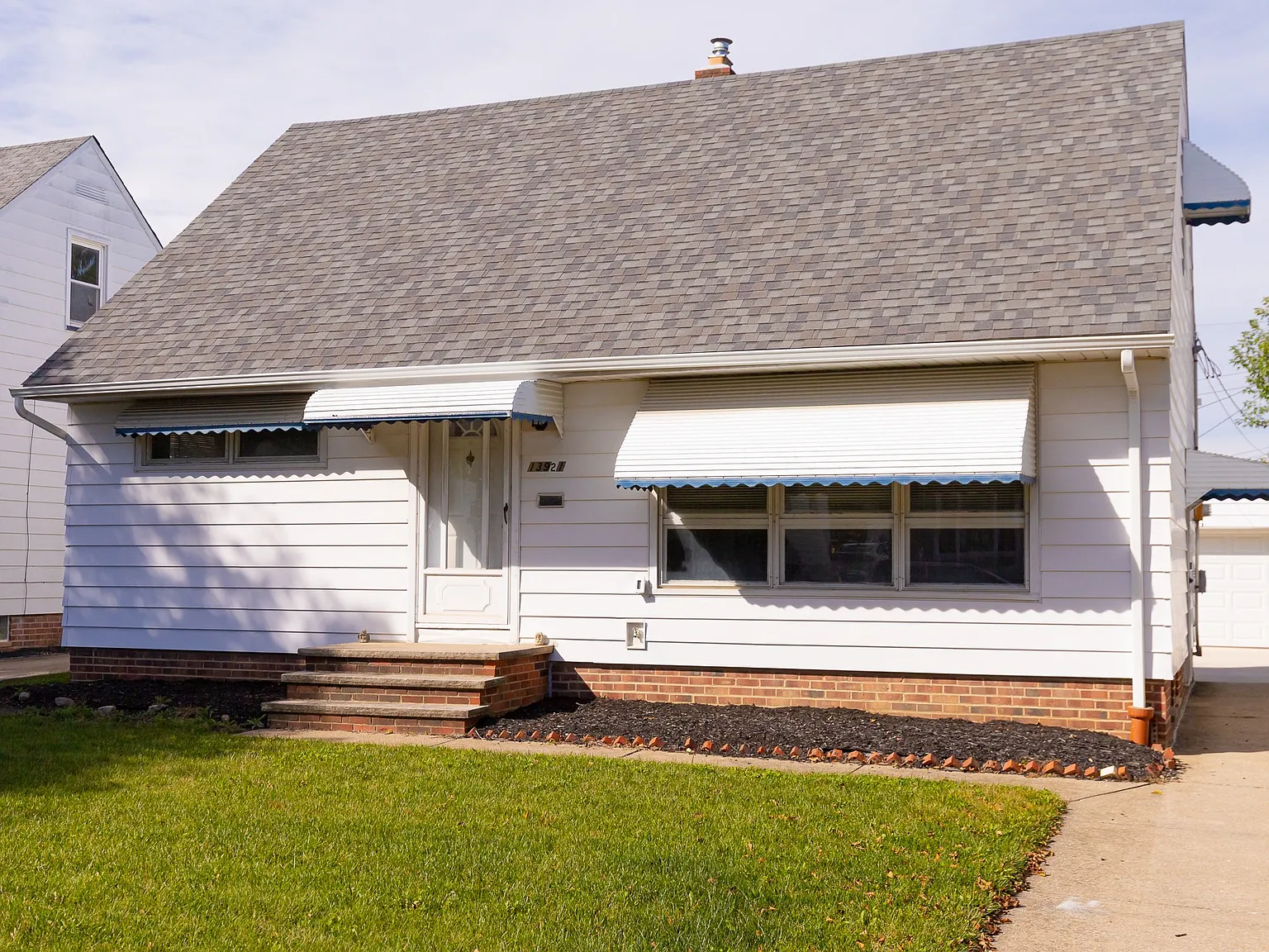 13921 Oakview Blvd. Garfield Heights 44125 — Photo 2