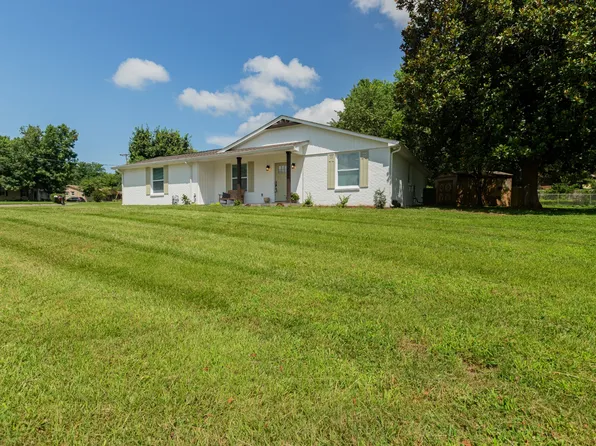 4893 Rainer Dr, Old Hickory, TN 37138