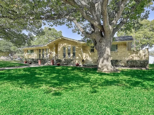 1116 Elizabeth Ln, Richardson, TX 75080