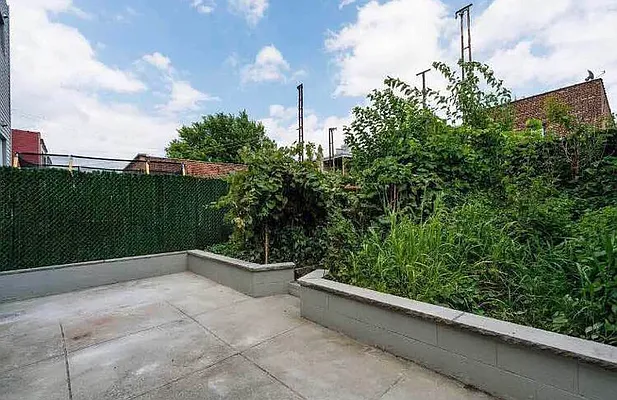 Rented by ERNY LLC | media 5