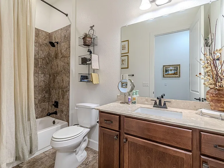 108 Hopping Peach St — Photo 15