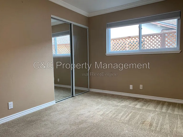 21925 Vernetti Way — Photo 4