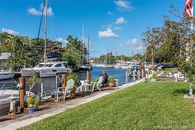 50ft dock space