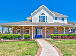 5201 Francis Ct, Groves, TX 77619