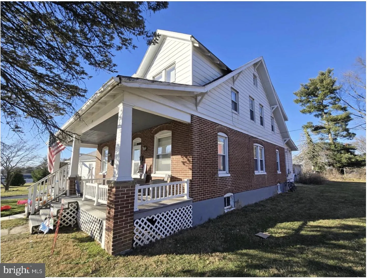 17334 Virginia Ave photo 1