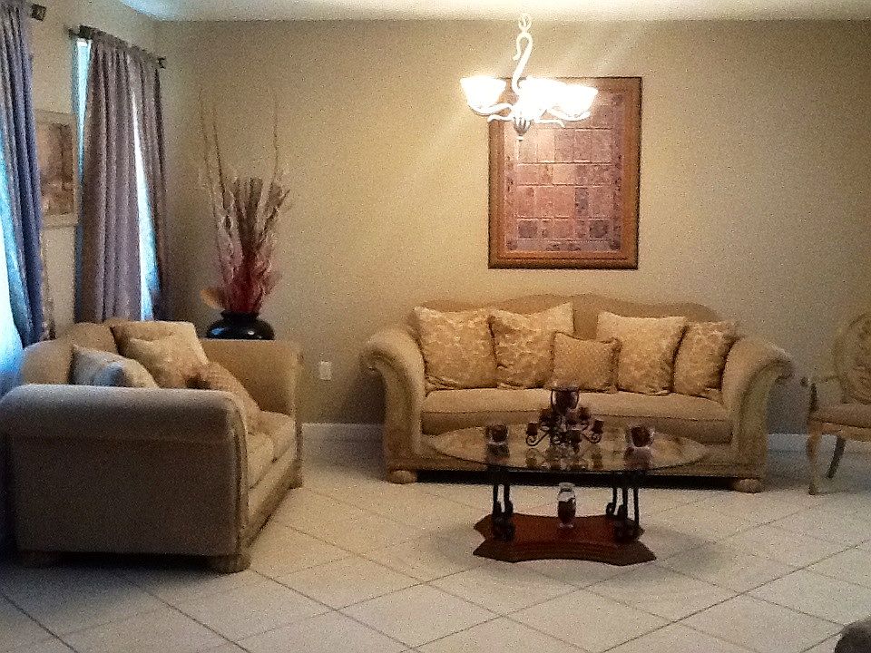 1st image of 612 NW 136th Ave