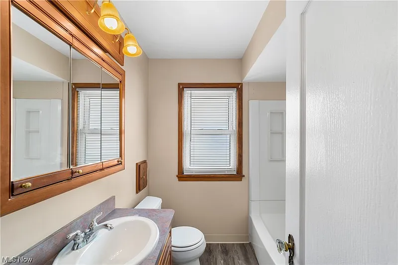 Thumbnail 16