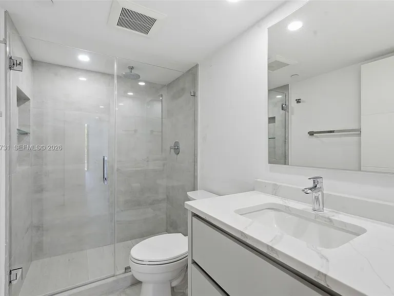 251 Crandon Blvd #202 — Photo 23