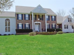 7 Green Farms Rd, Green Township, NJ 07821