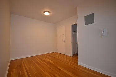 Rented by Silverstein Collection LLC 