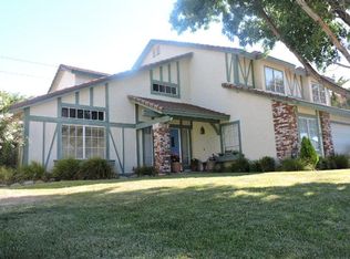 2721 Sandstone Ct, Palmdale, CA 93551