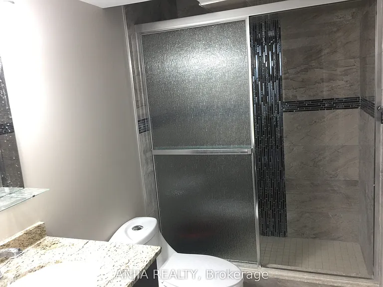 46 Rampart Dr — Photo 7