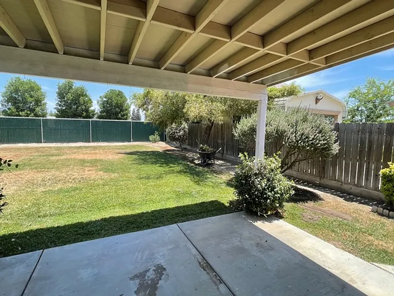236 S Argyle Pl — Photo 15