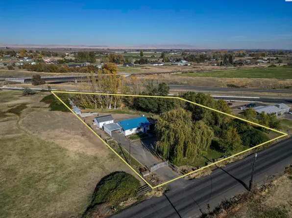 149302 W Johnson Rd, Prosser, WA 99350