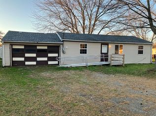 9178 Leavitt Rd, Elyria, OH 44035