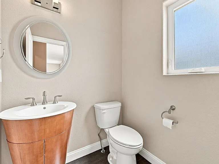 5671 Majestic Dr — Photo 14