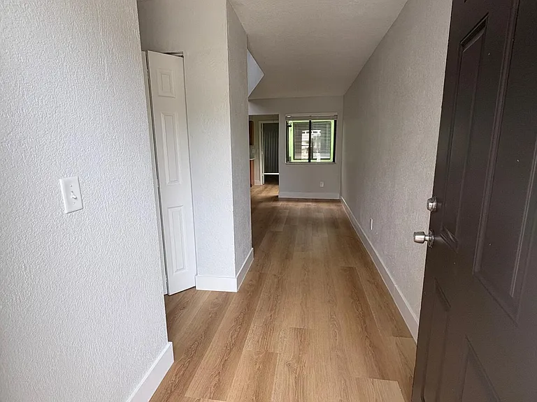 216 Sheila Ave #216 — Photo 2