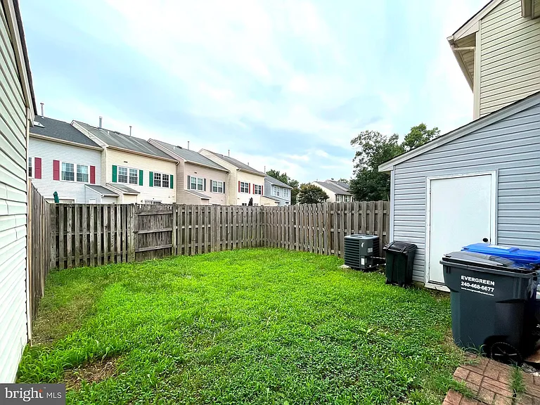 5213 Grunion Pl — Photo 27