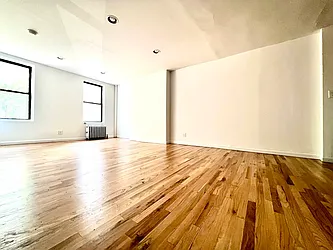 Rented by Nolita Group
