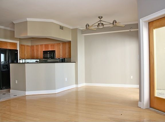3rd image of 795 Hammond Dr APT 2307