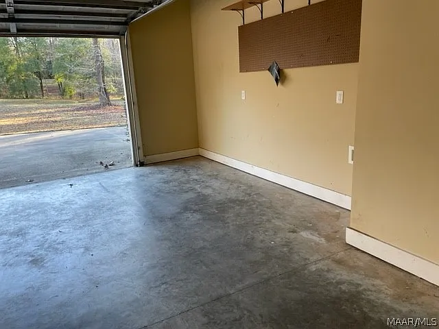 10 Birchwood Ln — Photo 21