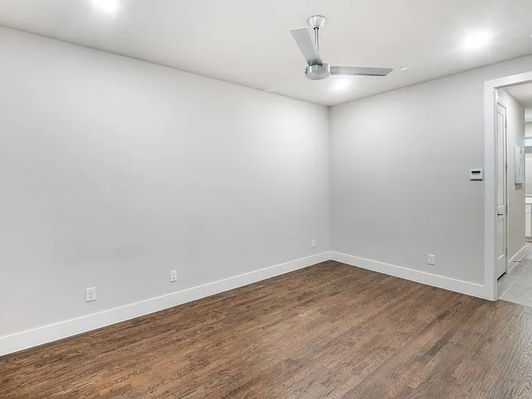 3170 Carmel St #102 — Photo 6