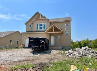 18905 188th Ter, Spring Hill, KS 66083