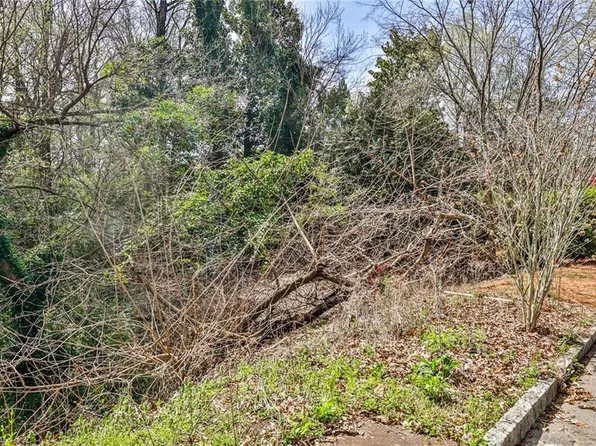 0 Kingsboro Rd, Atlanta, GA 30319