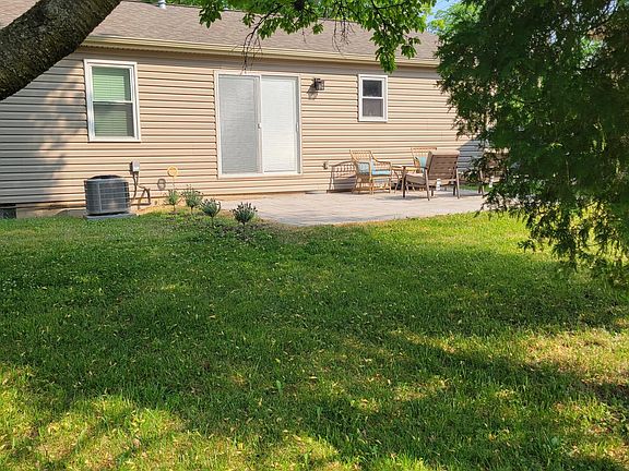 4th image of 500 Woodbridge Cir